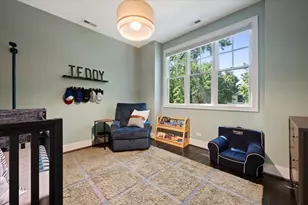 2448 W Moffat St, Chicago, IL 60647 - Photo 24