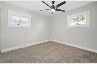 5206 State Road, Burbank, IL 60459 - Photo 10