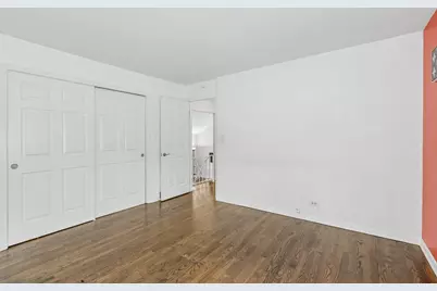 9005 N Grace Avenue, Niles, IL 60714 - Photo 14