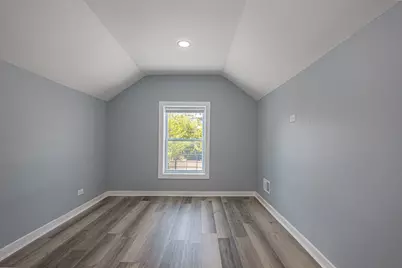 320 S Whipple Street, Chicago, IL 60612 - Photo 16