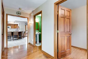8636 W 98th Pl, Palos Hills, IL 60465 - Photo 4