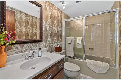 77 Lake Hinsdale Drive #202, Willowbrook, IL 60527 - Photo 14