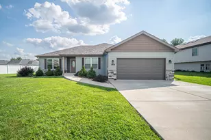 1908 Willow Brook Dr, Bourbonnais, IL 60914 - Photo 1