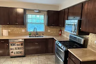 931 W Westwood Dr, Glenwood, IL 60425 - Photo 8