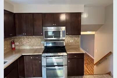 931 W Westwood Drive, Glenwood, IL 60425 - Photo 6