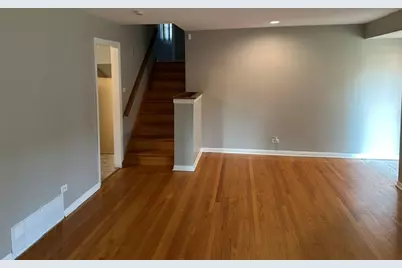 931 W Westwood Drive, Glenwood, IL 60425 - Photo 2