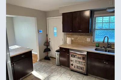 931 W Westwood Drive, Glenwood, IL 60425 - Photo 12