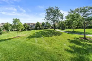 3903 Ridge Pointe Dr, Geneva, IL 60134 - Photo 34