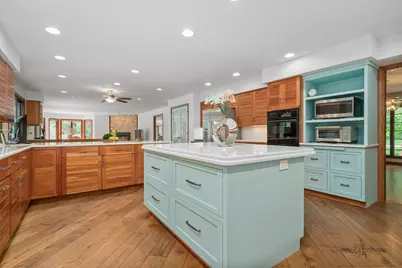 222 W Old Mill Road, Lake Forest, IL 60045 - Photo 14