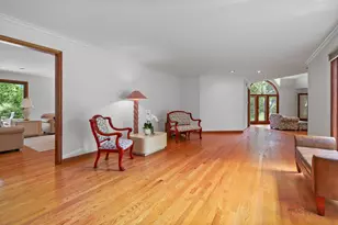 222 W Old Ml Rd, Lake Forest, IL 60045 - Photo 8