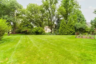 222 W Old Ml Rd, Lake Forest, IL 60045 - Photo 44