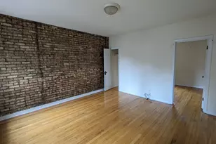 3040 W Wellington St, Chicago, IL 60618 - Photo 2