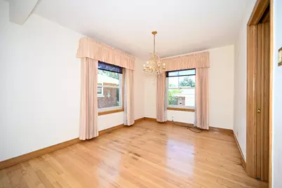 2250 Belleview Avenue, Westchester, IL 60154 - Photo 6