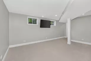 5337 Brookbank Rd, Downers Grove, IL 60515 - Photo 34