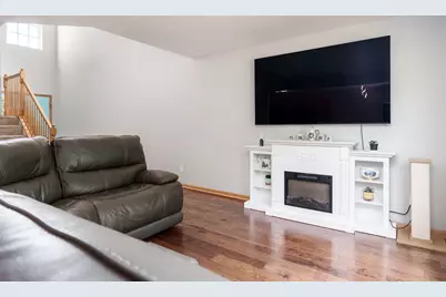 9006 Leicester Way, Roscoe, IL 61073 - Photo 6