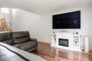 9006 Leicester Way, Roscoe, IL 61073 - Photo 6