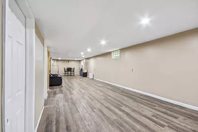 9009 S Dante Avenue, Chicago, IL 60619 - Photo 16