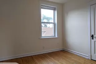 3042 W Wellington St, Chicago, IL 60618 - Photo 8