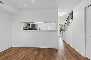 514 E Windgate Ct, Arlington Heights, IL 60005 - Photo 8