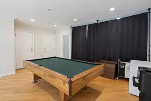 4018 N Central Park Ave, Chicago, IL 60618 - Photo 6