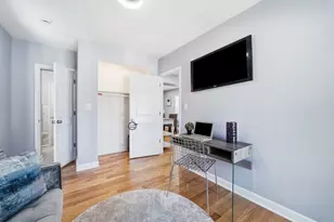 2724 W Jerome St, Chicago, IL 60645 - Photo 12
