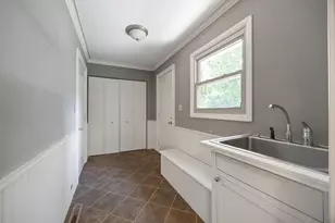 2218 N Williamsburg St, Arlington Heights, IL 60004 - Photo 16