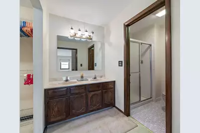 2218 N Williamsburg Street, Arlington Heights, IL 60004 - Photo 20