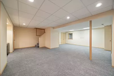 2218 N Williamsburg Street, Arlington Heights, IL 60004 - Photo 30