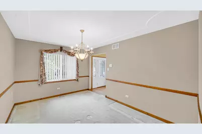 18122 Charlotte Drive, Lansing, IL 60438 - Photo 6