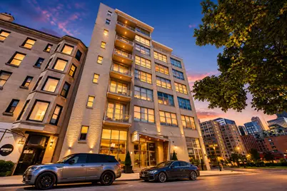 770 W Gladys Avenue #804, Chicago, IL 60661 - Photo 1