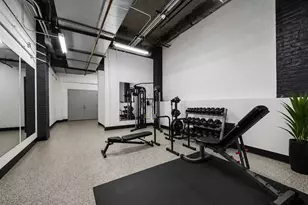 770 W Gladys Ave, Chicago, IL 60661 - Photo 18