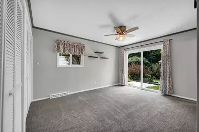 221 Ivanhoe Way, Bloomington, IL 61701 - Photo 18