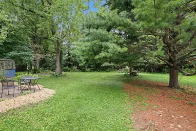 732 N Warren Avenue, Freeport, IL 61032 - Photo 20