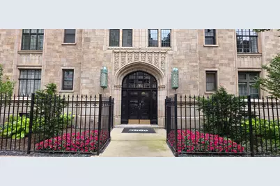 3800 N Lake Shore Drive #3D, Chicago, IL 60613 - Photo 2