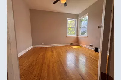 2925 W Jerome Street, Chicago, IL 60645 - Photo 10