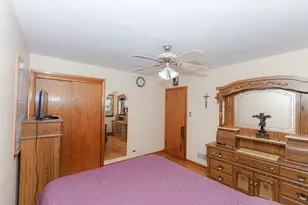 3648 W 69th St, Chicago, IL 60629 - Photo 14
