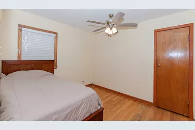 3648 W 69th Street, Chicago, IL 60629 - Photo 10