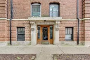1453 E 56th St, Chicago, IL 60637 - Photo 4