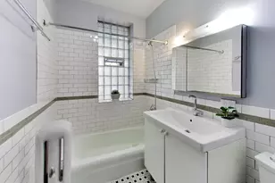1453 E 56th St, Chicago, IL 60637 - Photo 24