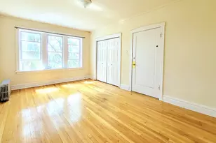 3406 W Berteau Ave, Chicago, IL 60618 - Photo 6