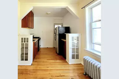 3406 W Berteau Avenue #3, Chicago, IL 60618 - Photo 4