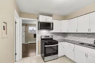 34 King Arthur Ct, Northlake, IL 60164 - Photo 8