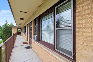 34 King Arthur Ct, Northlake, IL 60164 - Photo 14