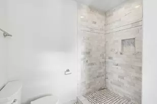 1053 Laurel Ln, Naperville, IL 60540 - Photo 6