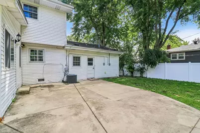 1053 Laurel Lane, Naperville, IL 60540 - Photo 44