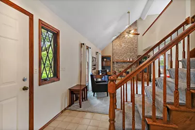 232 Sedgewick Circle, Saint Charles, IL 60174 - Photo 4