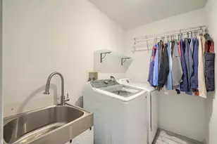 5630 Cambridge Way, Hanover Park, IL 60133 - Photo 22