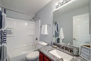 5630 Cambridge Way, Hanover Park, IL 60133 - Photo 20