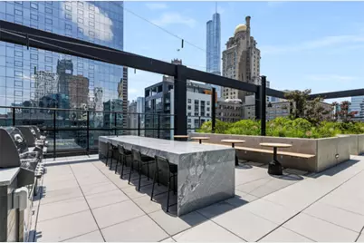 218 E Grand Avenue #801, Chicago, IL 60611 - Photo 16