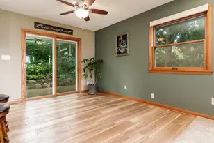 12451 Chuckanut Dr, Roscoe, IL 61073 - Photo 10